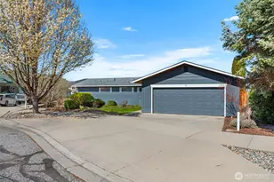 1320 Seneca St, Wenatchee, WA 98801 - Photo 1