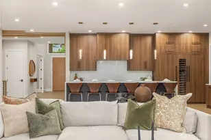 1630 104th Ave SE, Bellevue, WA 98004 - Photo 7