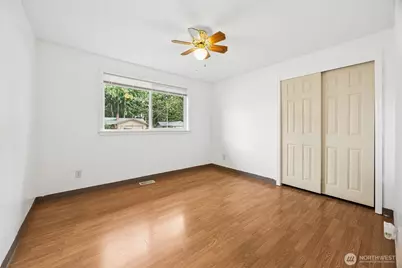 1724 Foxfire Drive SE, Olympia, WA 98513 - Photo 11