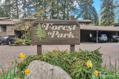 19115 Ballinger Way NE #102, Lake Forest Park, WA 98155 - Photo 1