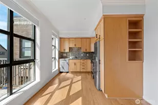 4116 California Ave SW, Seattle, WA 98116 - Photo 9