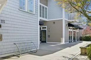 115 Halls Brothers Loop NE, Bainbridge Island, WA 98110 - Photo 3