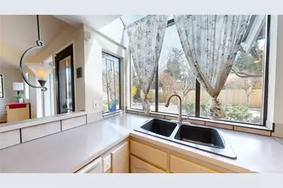 627 N Waugh Road, Mount Vernon, WA 98273 - Photo 13