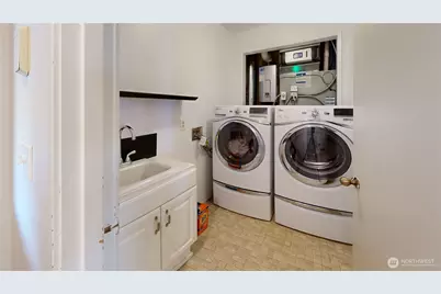 627 N Waugh Road, Mount Vernon, WA 98273 - Photo 31