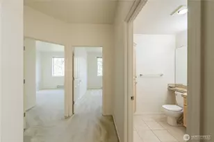 2220 132nd Ave SE, Bellevue, WA 98005 - Photo 7