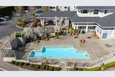 2220 132nd Avenue SE #A102, Bellevue, WA 98005 - Photo 3