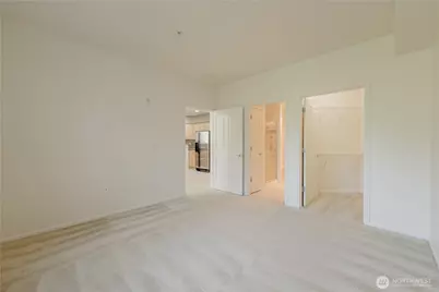 2220 132nd Avenue SE #A102, Bellevue, WA 98005 - Photo 9