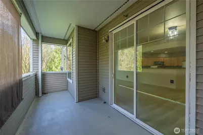2220 132nd Avenue SE #A102, Bellevue, WA 98005 - Photo 21