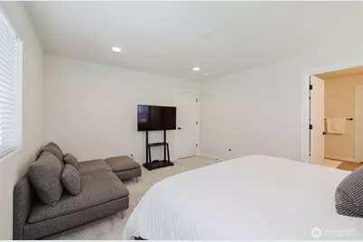 10377 Chimes Place NW, Bremerton, WA 98311 - Photo 23