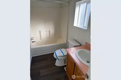 1905 Honeysuckle Lane, Centralia, WA 98531 - Photo 17