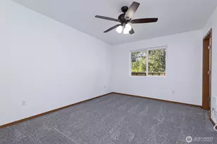 301 E Timberlake Dr, Shelton, WA 98584 - Photo 11