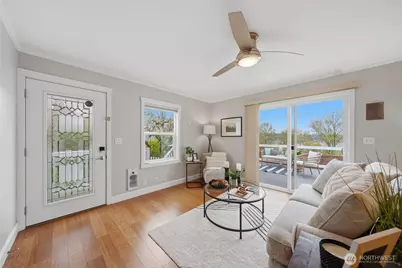 1425 Jones Avenue NE, Renton, WA 98056 - Photo 3