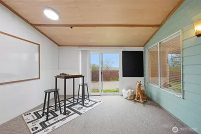 1425 Jones Avenue NE, Renton, WA 98056 - Photo 21