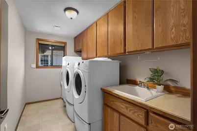 56 Chapman Loop, Steilacoom, WA 98388 - Photo 33