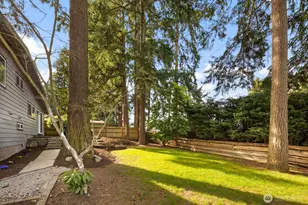 14240 Lake Hills Blvd, Bellevue, WA 98007 - Photo 35