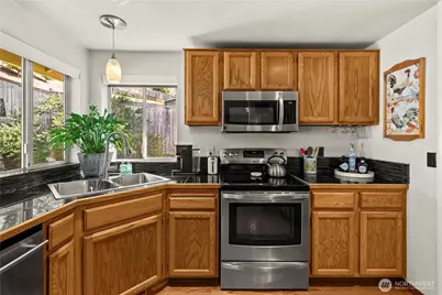 930 51st Street SE, Auburn, WA 98092 - Photo 9