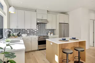 1412 N 47th St, Seattle, WA 98103 - Photo 9