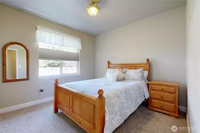 1726 SE Grassland Court, College Place, WA 99324 - Photo 15