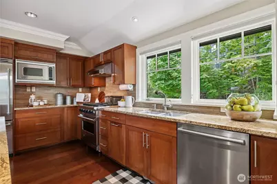 506 Lakeside Avenue S #W1, Seattle, WA 98144 - Photo 13