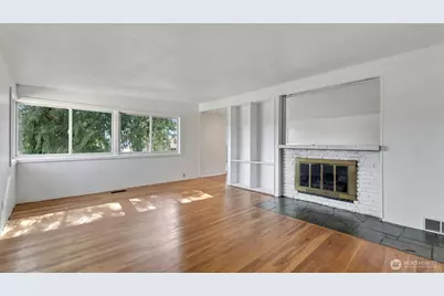 912 168th Place NE, Bellevue, WA 98008 - Photo 5