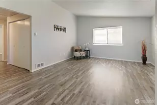 708 Salzburg Ln SE, Olympia, WA 98513 - Photo 5