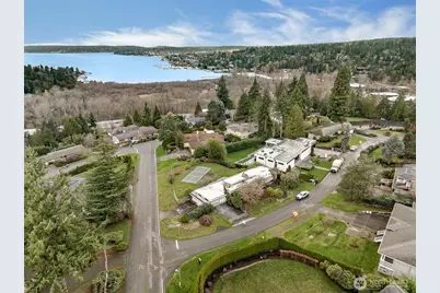 9808 NE 33rd Street, Bellevue, WA 98004 - Photo 7