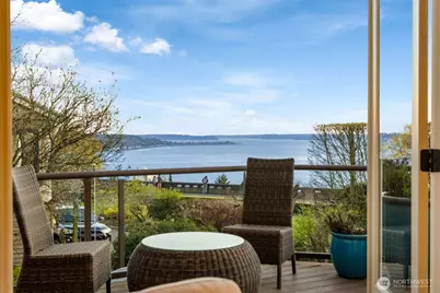 1223 7th Avenue W, Seattle, WA 98119 - Photo 1