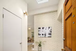 9750 SE 41st St, Mercer Island, WA 98040 - Photo 5