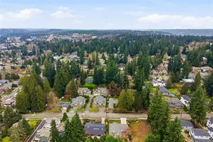 12649 NE 104th St, Kirkland, WA 98033 - Photo 35