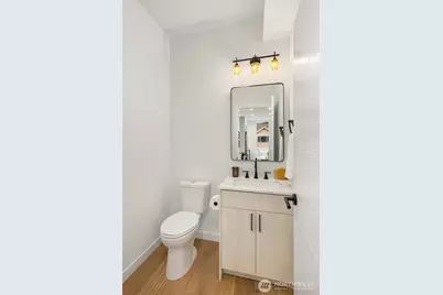 2340 N 64th Street #B, Seattle, WA 98103 - Photo 11