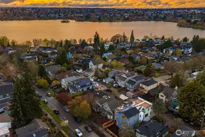 2340 N 64th Street #A, Seattle, WA 98103 - Photo 29