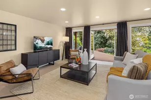 25137 SE Mirrormont Pl, Issaquah, WA 98027 - Photo 17