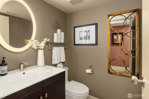 25137 SE Mirrormont Pl, Issaquah, WA 98027 - Photo 19