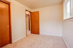 110 N 201st St, Shoreline, WA 98133 - Photo 21