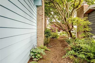 110 N 201st St, Shoreline, WA 98133 - Photo 33