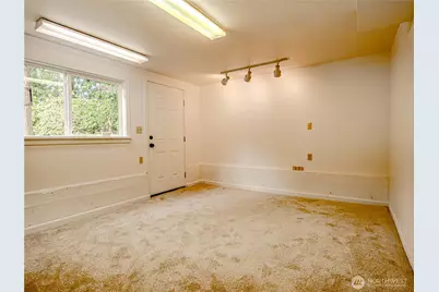110 N 201st Street, Shoreline, WA 98133 - Photo 27