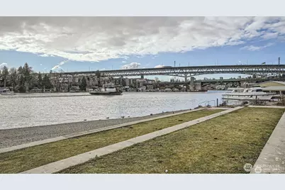 2309 N Northlake Way #5, Seattle, WA 98103 - Photo 21
