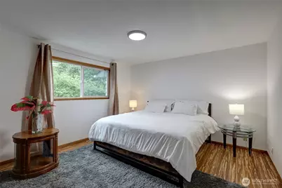 7820 NE 195th Street, Kenmore, WA 98028 - Photo 17