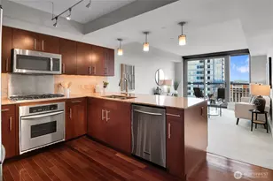 650 Bellevue Way NE, Bellevue, WA 98004 - Photo 9