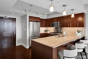 650 Bellevue Way NE, Bellevue, WA 98004 - Photo 7