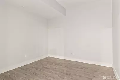 2911 2nd Avenue #404, Seattle, WA 98121 - Photo 23