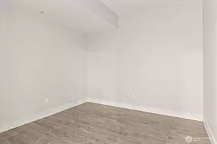 2911 2nd Ave, Seattle, WA 98121 - Photo 23