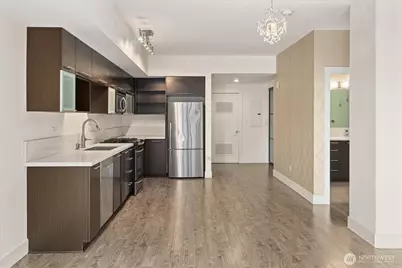 2911 2nd Avenue #404, Seattle, WA 98121 - Photo 11