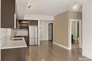 2911 2nd Ave, Seattle, WA 98121 - Photo 5