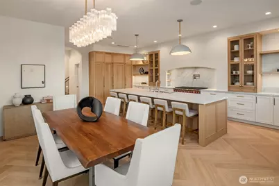 738 22nd Avenue E, Seattle, WA 98112 - Photo 11