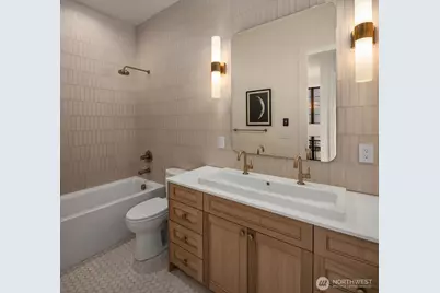 738 22nd Avenue E, Seattle, WA 98112 - Photo 21