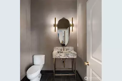 738 22nd Avenue E, Seattle, WA 98112 - Photo 25