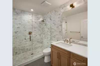 738 22nd Avenue E, Seattle, WA 98112 - Photo 31