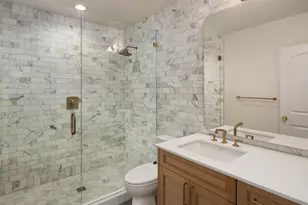 738 22nd Ave E, Seattle, WA 98112 - Photo 31