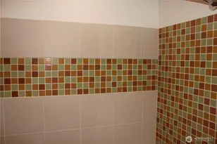 8001 Densmore Ave N, Seattle, WA 98103 - Photo 21